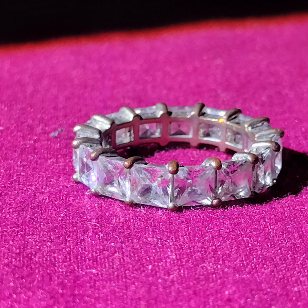 Dazzling Silver Women's 7ct Eternity Wedding Band
